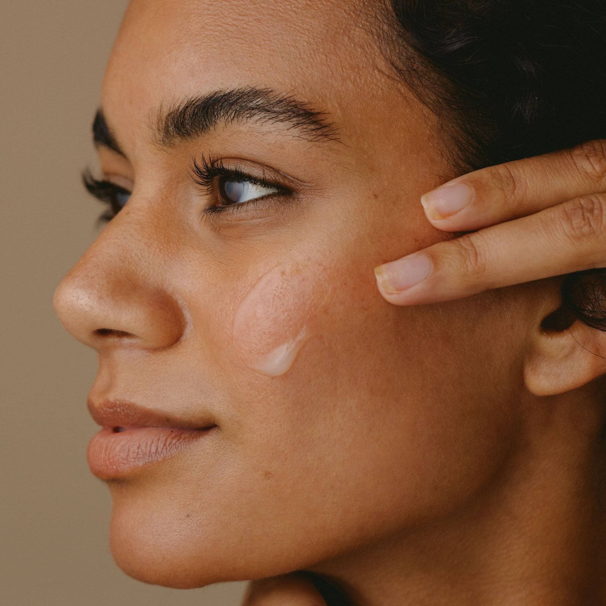 2.5% Retinol Facial Serum - Planet & Pine